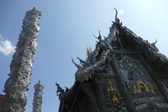 1155_Chiang-Mai_Wat-Sri-Suphan-Silbertempel-scaled