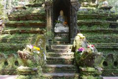 1307_Chiang-Mai_Wat-Pha-Lat-scaled