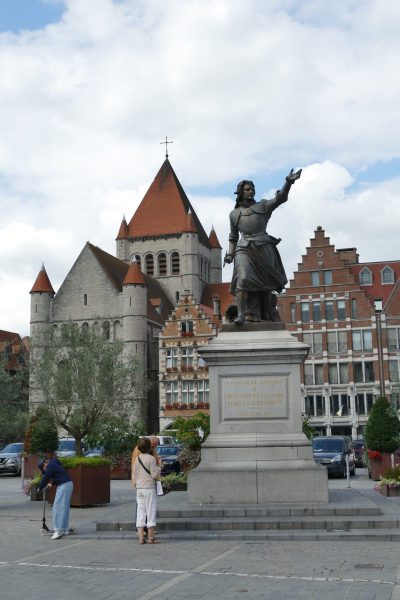 Denkmal der Philippe-Christine de Lalaing, Prinzessin von Épinoy