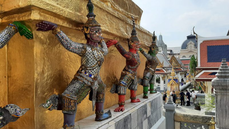 2310b_Bangkok_Grand-Palace-scaled