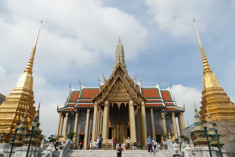 2327_Bangkok_Grand-Palace-scaled